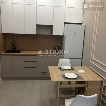 2-комнатная квартира, этаж 7 из 10, 38 м²