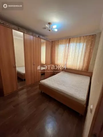 2-комнатная квартира, этаж 4 из 14, 58 м²