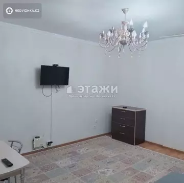 50 м², 2-комнатная квартира, этаж 12 из 12, 50 м², изображение - 1