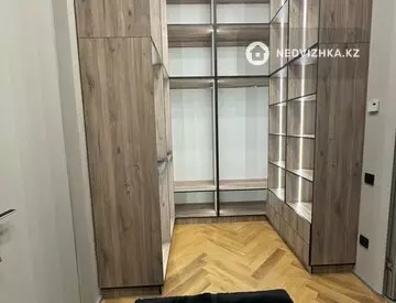 300 м², 5-комнатный дом, 4 соток, 300 м², на длительный срок, изображение - 52