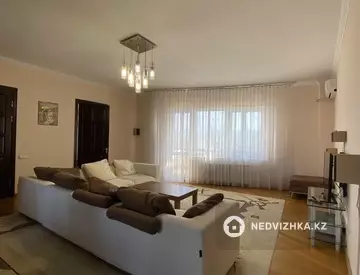 145 м², 4-комнатная квартира, этаж 4 из 6, 145 м², на длительный срок, изображение - 0