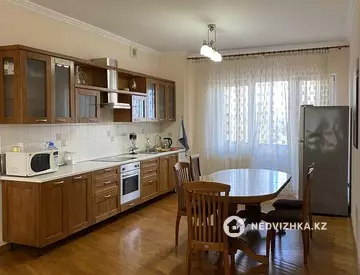 145 м², 4-комнатная квартира, этаж 4 из 6, 145 м², на длительный срок, изображение - 2