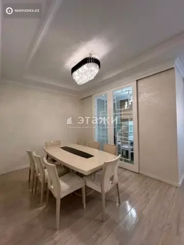 3-комнатная квартира, этаж 15 из 17, 105 м²