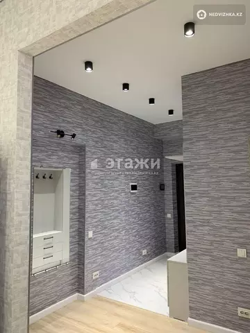 2-комнатная квартира, этаж 3 из 14, 52 м², на длительный срок