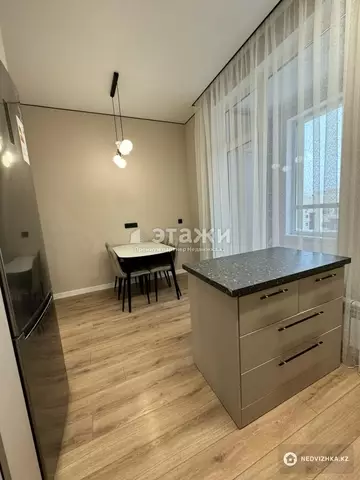 82 м², 3-комнатная квартира, этаж 9 из 9, 82 м², изображение - 8