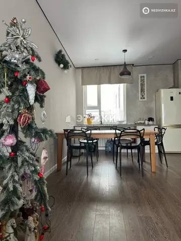 3-комнатная квартира, этаж 10 из 10, 103 м²