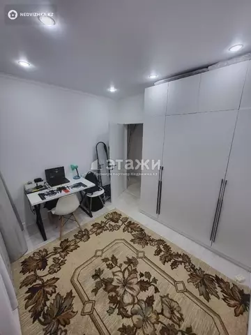 2-комнатная квартира, этаж 11 из 12, 40 м²