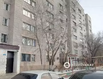 3-комнатная квартира, этаж 3 из 9, 87 м², на длительный срок