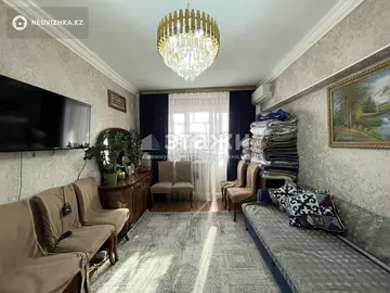 2-комнатная квартира, этаж 3 из 4, 42 м²