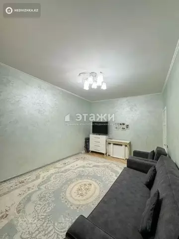 3-комнатная квартира, этаж 2 из 9, 75 м²
