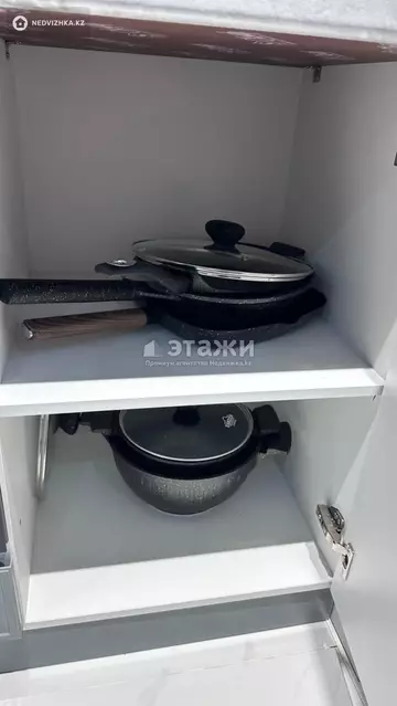 2-комнатная квартира, этаж 3 из 10, 47 м², на длительный срок