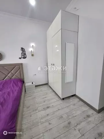 2-комнатная квартира, этаж 12 из 12, 58 м², на длительный срок