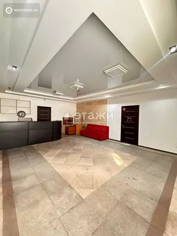 502.4 м², Офисное помещение, этаж 1 из 4, 502 м², изображение - 0