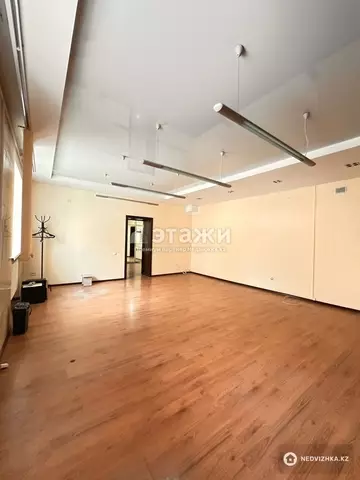 502.4 м², Офисное помещение, этаж 1 из 4, 502 м², изображение - 24