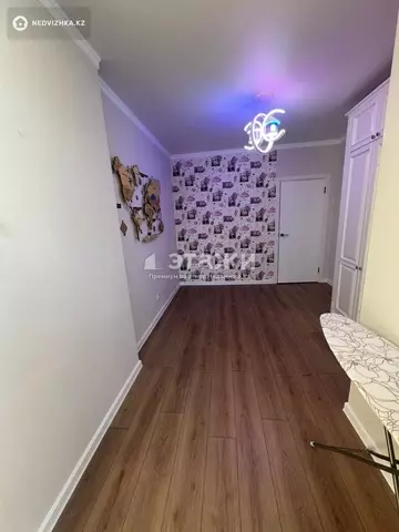1-комнатная квартира, этаж 6 из 14, 38 м²