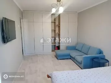 1-комнатная квартира, этаж 4 из 5, 32 м²