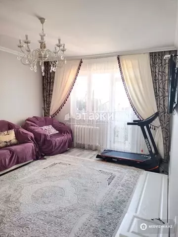 3-комнатная квартира, этаж 7 из 12, 107 м²