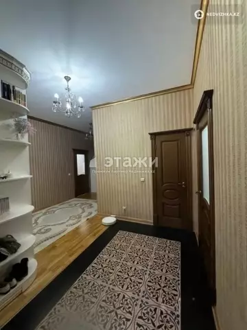 2-комнатная квартира, этаж 7 из 9, 108 м²