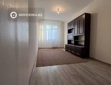 44.8 м², 2-комнатная квартира, этаж 3 из 5, 45 м², изображение - 2