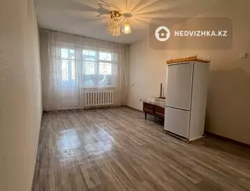 2-комнатная квартира, этаж 3 из 5, 45 м²