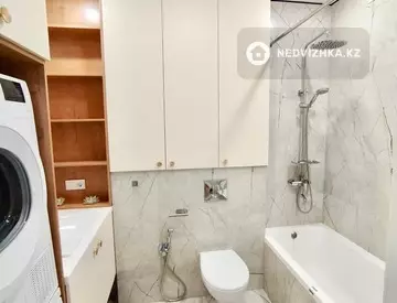 3-комнатная квартира, этаж 9 из 9, 70 м²