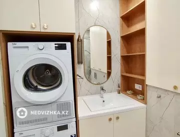 3-комнатная квартира, этаж 9 из 9, 70 м²