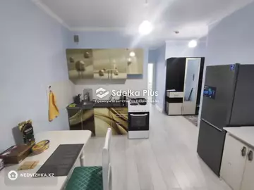 2-комнатная квартира, этаж 2 из 9, 44 м²