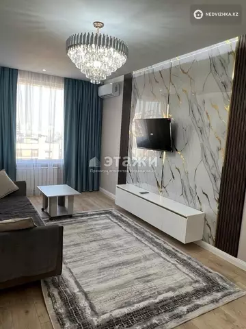 2-комнатная квартира, этаж 16 из 16, 65 м², на длительный срок