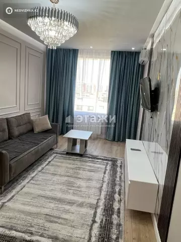 2-комнатная квартира, этаж 16 из 16, 65 м², на длительный срок