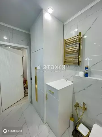 2-комнатная квартира, этаж 6 из 18, 52 м², на длительный срок