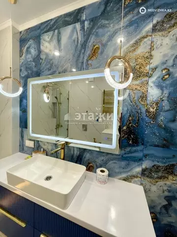 2-комнатная квартира, этаж 6 из 18, 52 м², на длительный срок