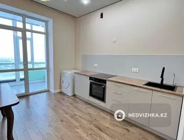 1-комнатная квартира, этаж 9 из 12, 43 м²