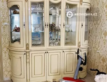 3-комнатная квартира, этаж 2 из 9, 84 м²
