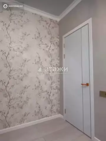 1-комнатная квартира, этаж 3 из 22, 42 м²