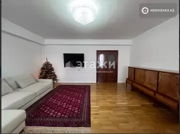 3-комнатная квартира, этаж 4 из 9, 97 м²