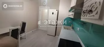 3-комнатная квартира, этаж 8 из 8, 81 м²