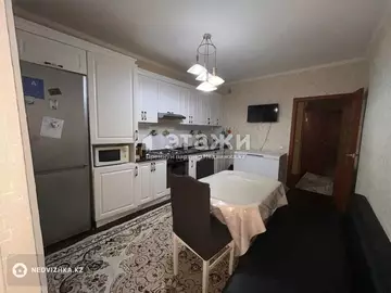 70 м², 2-комнатная квартира, этаж 4 из 9, 70 м², изображение - 12