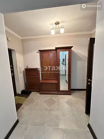 82.3 м², 3-комнатная квартира, этаж 6 из 9, 82 м², изображение - 4