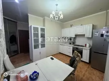 1-комнатная квартира, этаж 4 из 5, 43 м²