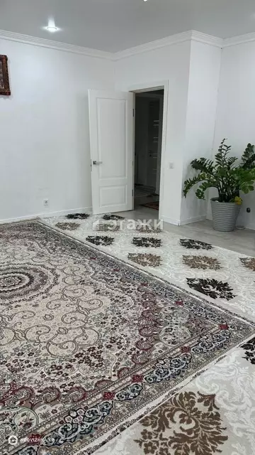 2-комнатная квартира, этаж 2 из 5, 62 м²