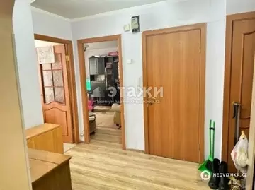 3-комнатная квартира, этаж 2 из 10, 65 м²