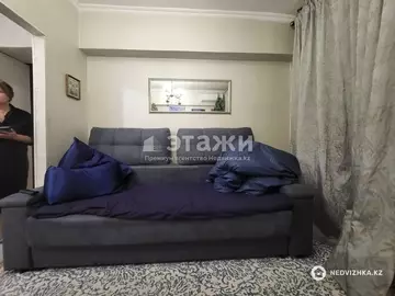 2-комнатная квартира, этаж 3 из 5, 33 м²