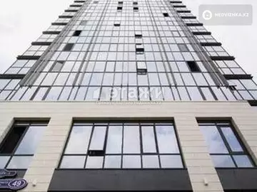 3-комнатная квартира, этаж 10 из 18, 100 м²