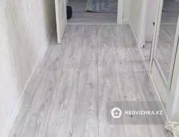 3-комнатная квартира, этаж 3 из 5, 60 м²