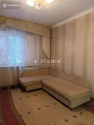 1-комнатная квартира, этаж 3 из 8, 39 м²