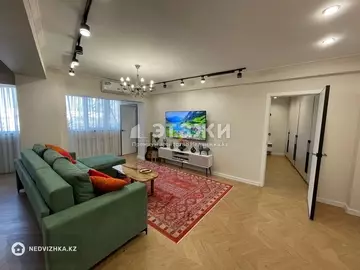 2-комнатная квартира, этаж 4 из 5, 68 м²