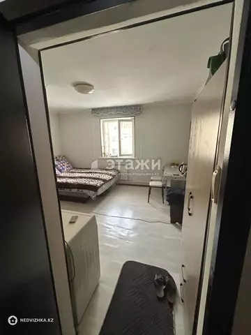 1-комнатная квартира, этаж 3 из 3, 16 м²