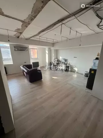 2-комнатная квартира, этаж 8 из 9, 65 м²