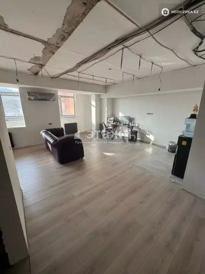 65 м², 2-комнатная квартира, этаж 8 из 9, 65 м², изображение - 1