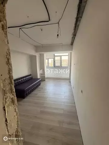 2-комнатная квартира, этаж 8 из 9, 65 м²